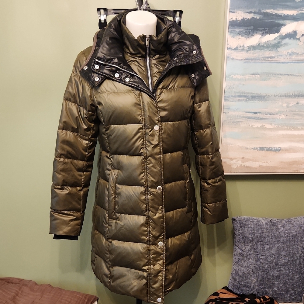 Stylish Khaki Puffer Coat